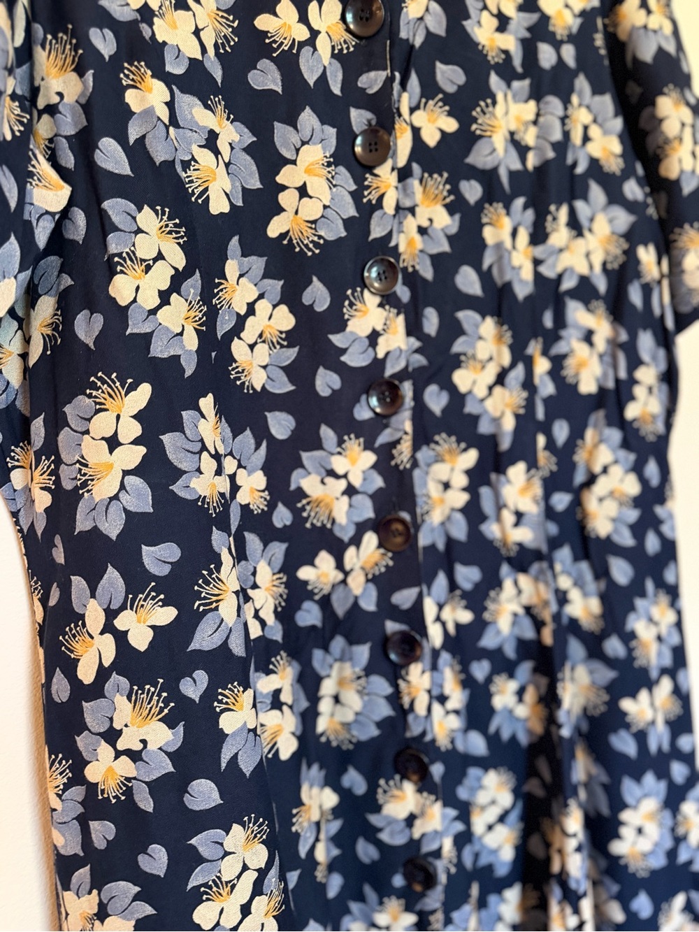 Vintage Navy Floral Button-Front Midi Dress with Yellow Flowers - Picture 2 of 6